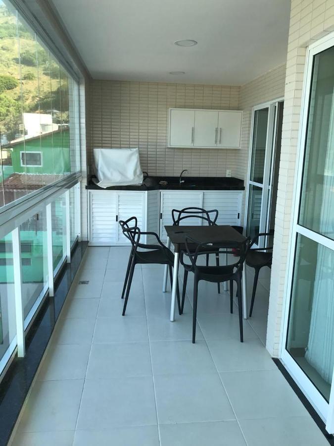 Апартаменты Apartamento Pe Na Areia Em Арраял-ду-Кабу Экстерьер фото